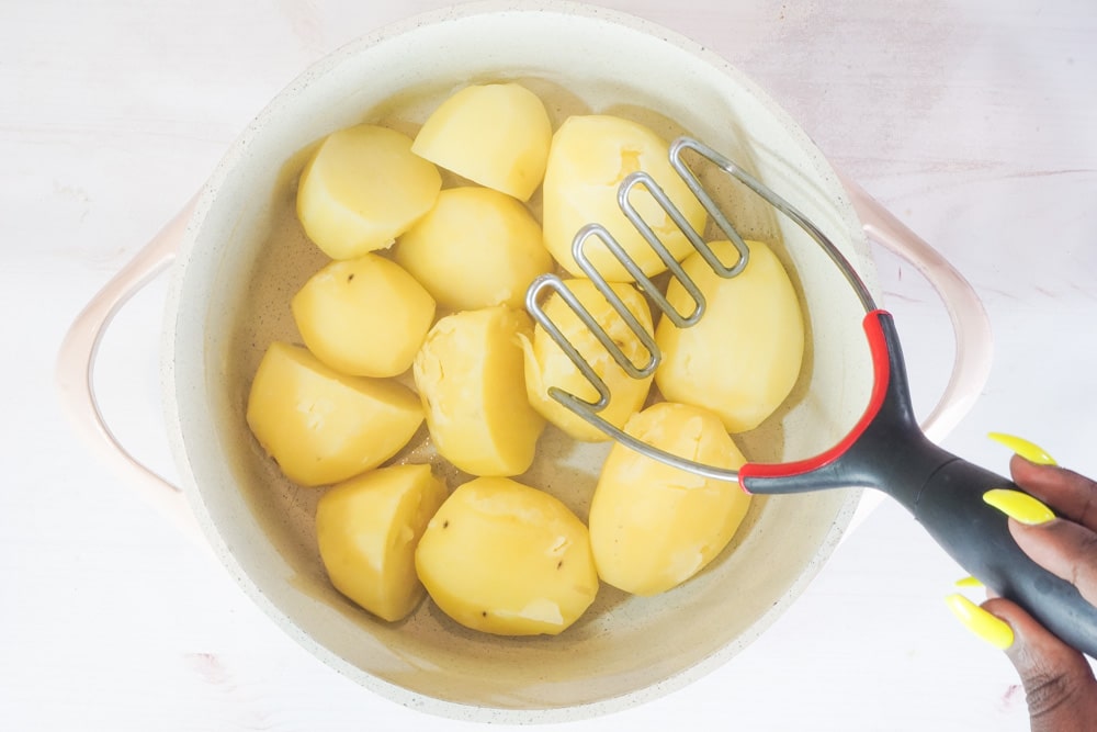 mash potatoes