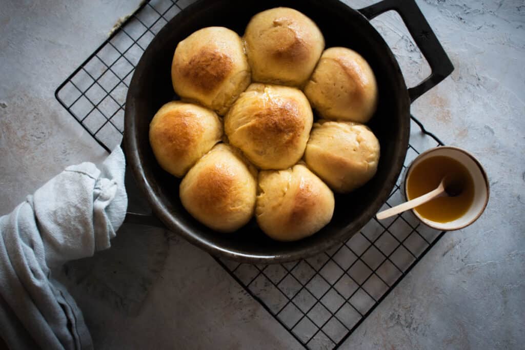 Homemade Yeast Rolls 