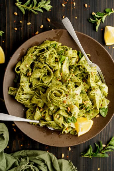 Vegan pesto pasta