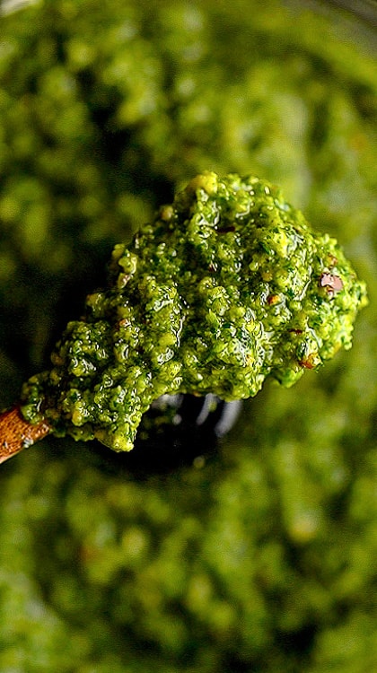 how to make vegan pesto