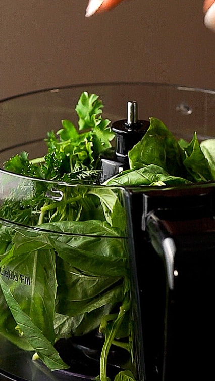 how to make vegan pesto