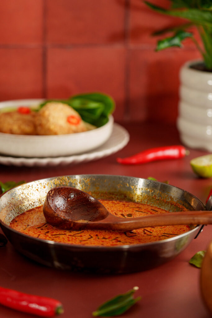how to make red curry
